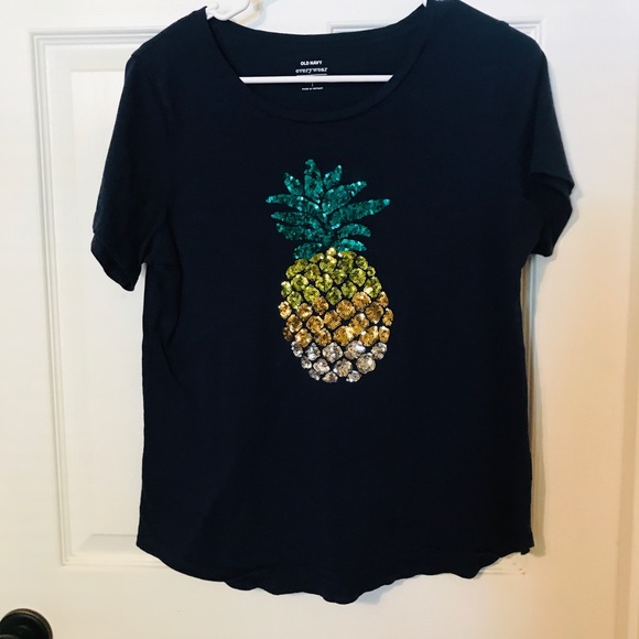 Sequin Pineapple tee - Old Navy - Picture 2 of 3
